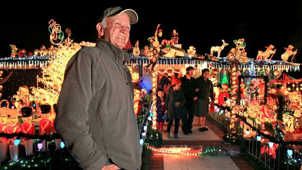 Bill Gilfillen, Christmas on Knob Hill's Santa, is a happy solar homeowner.